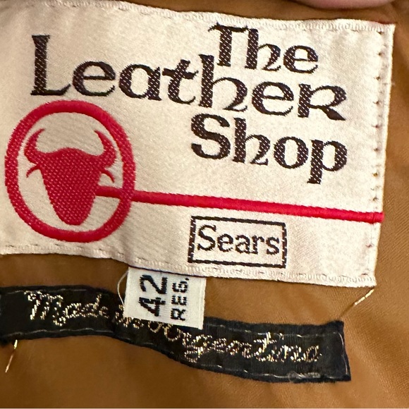 Vintage 1970’s Sears “The Leather Shop” Cognac Leather Blazer in a 42R - Picture 5 of 10